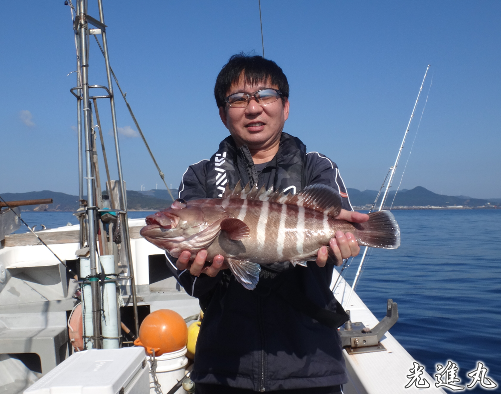 釣り船＆海上タクシー「光進丸」（鹿児島県・枕崎市☆白沢津港）